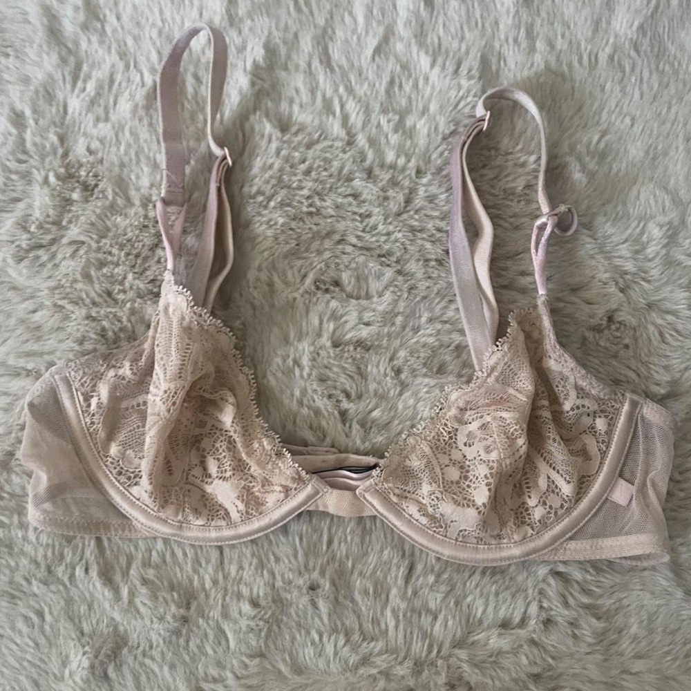 Victoria’s Secret Cream and Pink Lace Bralette